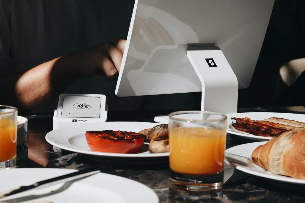 tecnologías en operaciones gastronómicas